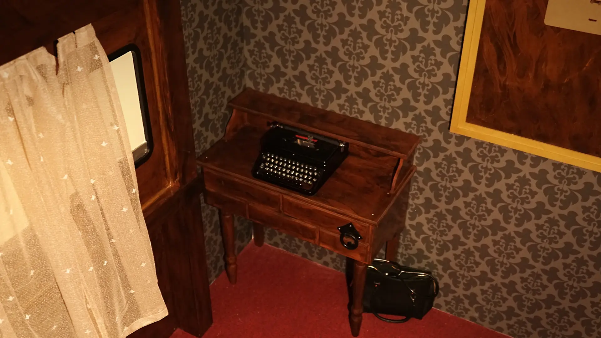 Game Over Escape Rooms Carousel Images 2